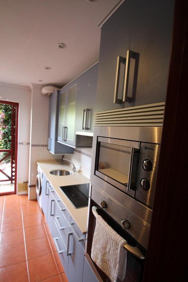 Apartamento En Complejo Residencial Rovacias Comillas Exterior foto
